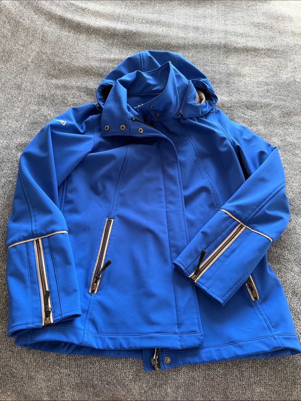 Women's Blue Hooded Softshell Rain Jacket, New, no tag.